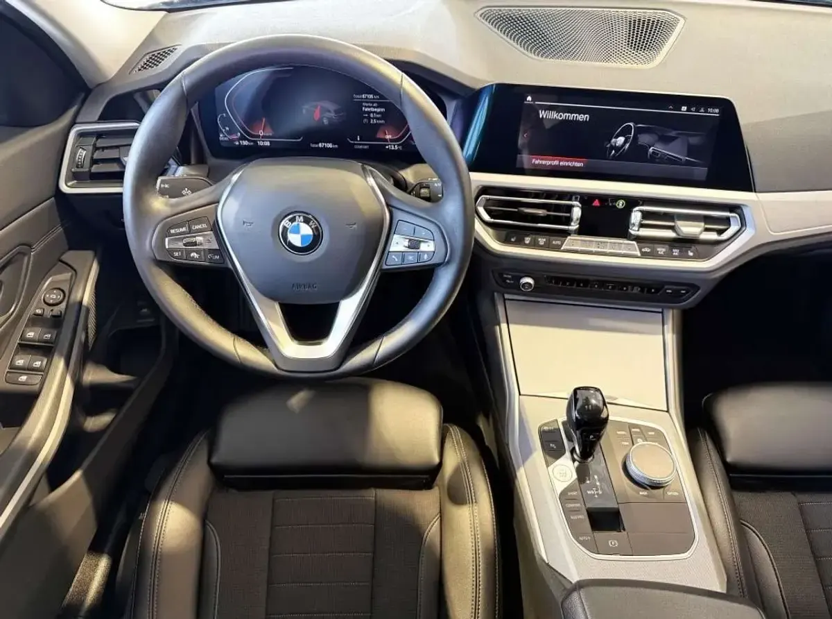 Gebraucht BMW 320 Sport Line 190 PS (139 kW) 2022 Schwarz ii Kombi