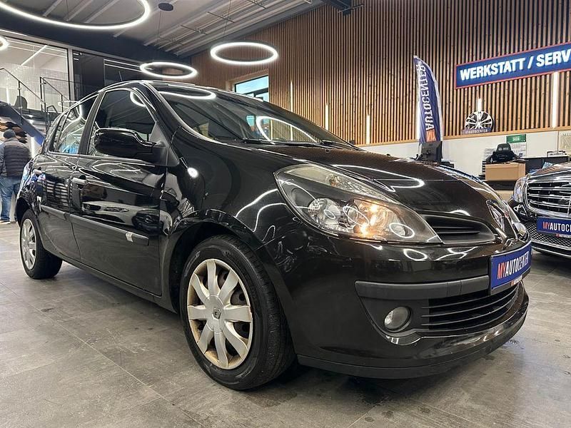 Gebraucht Renault Clio III Dynamique 101 PS (74 kW) 2008 Schwarz Limousine