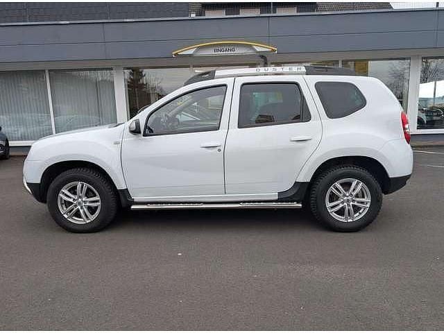 Gebraucht Dacia Duster Prestige 110 PS (80 kW) 2015 Weiß (gletscherweiss) SUV