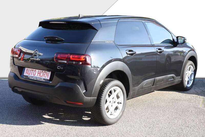 Gebraucht Citroën C4 Cactus PureTech 110 PS (80 kW) 2019 Schwarz metallic Kleinwagen