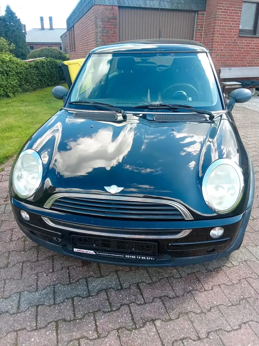 Käytetty Mini ONE 2003 Musta Viistoperä