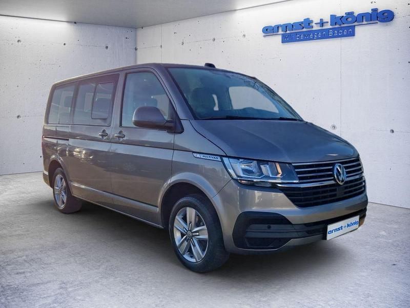 Gebraucht VW Multivan Comfortline 150 PS (110 kW) 2022 Mojawe beige metallic Van