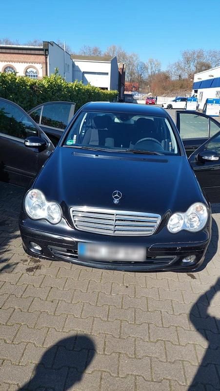 Gebraucht Mercedes C230 193 PS (141 kW) 2004 Schwarz Limousine