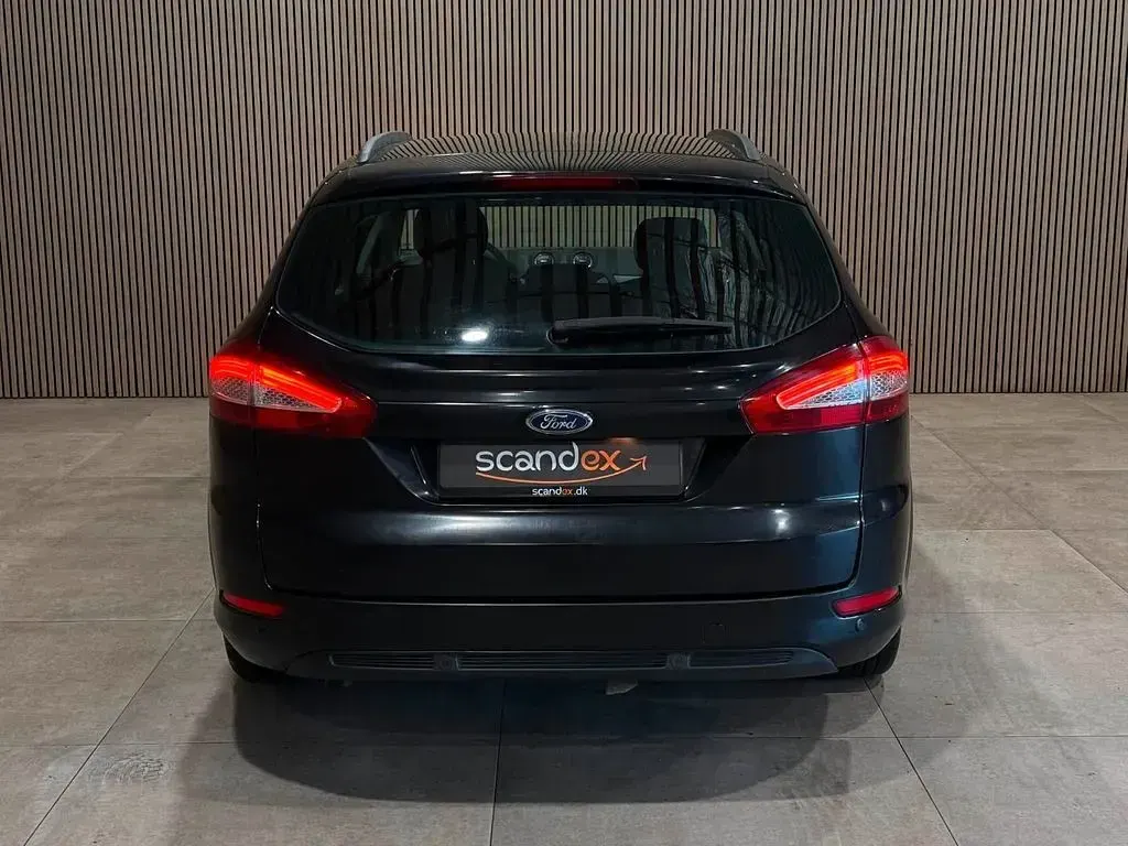 Gebraucht Ford Mondeo 140 PS (102 kW) 2014 Schwarz Limousine