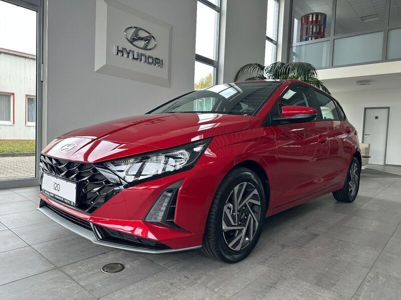 Rot Neu 2024 Hyundai i20 Trend Limousine | 20.975 € (Fairer Preis) - Bild 1/4