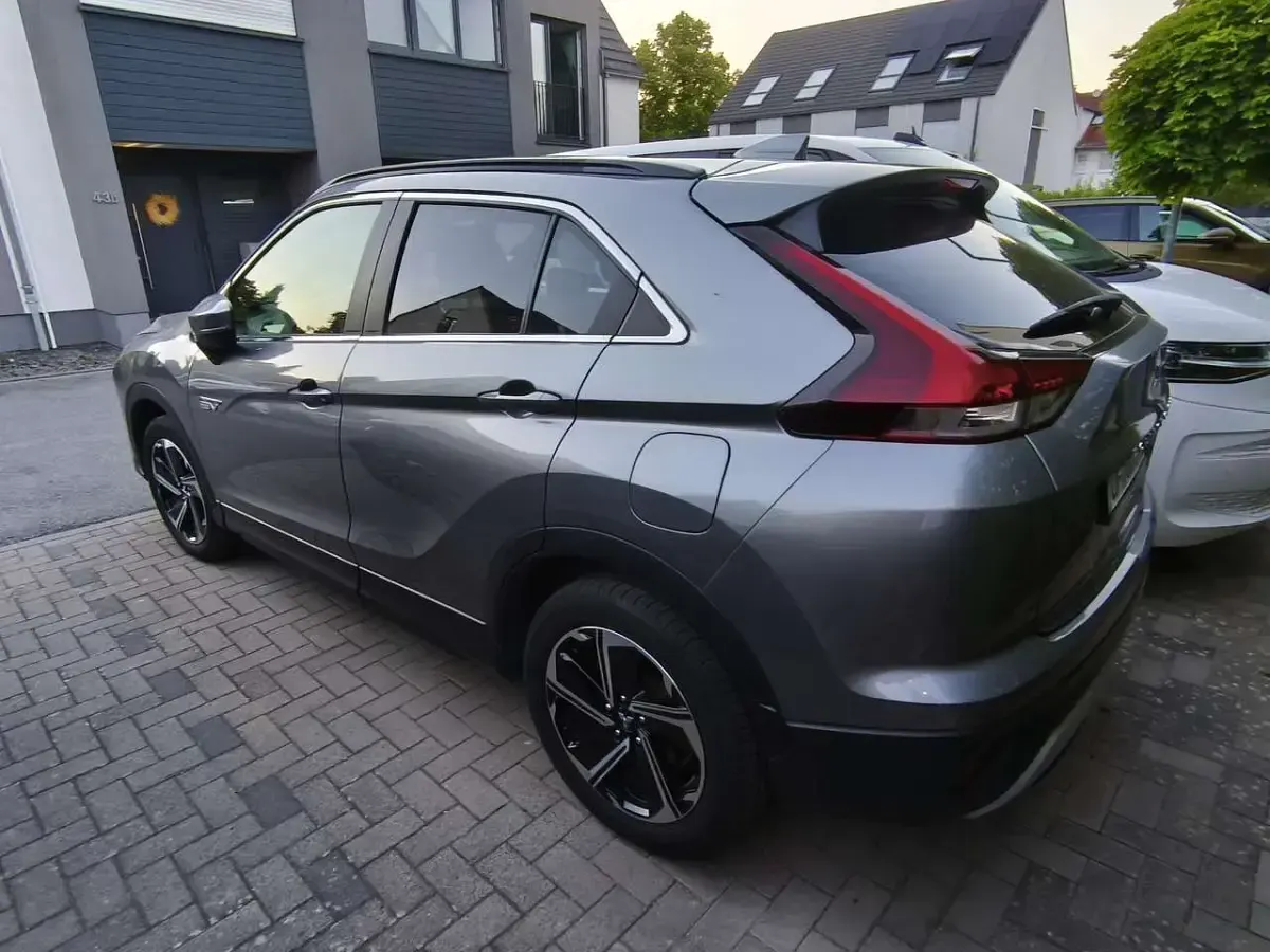 Gebraucht Mitsubishi Eclipse Cross Plus 188 PS (138 kW) 2022 SUV