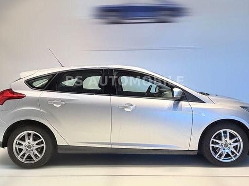 Moondust silver Gebraucht 2015 Ford Focus Business Edition Limousine | 6.999 € (Guter Preis) - Bild 1/4