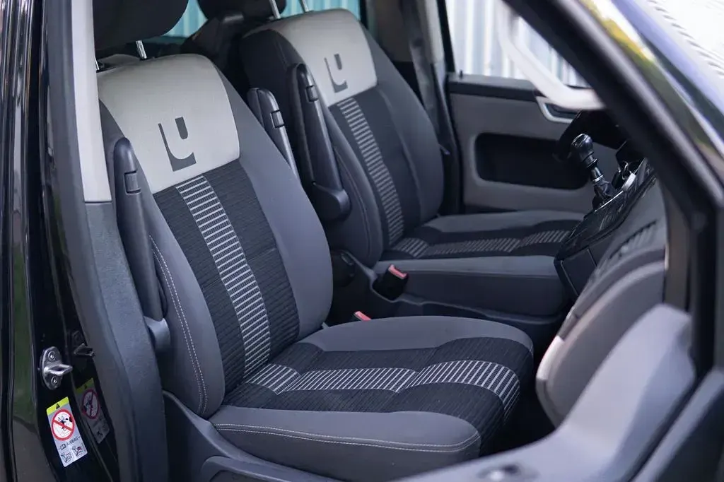 Gebraucht VW Multivan 174 PS (127 kW) 2009 Schwarz Van / Kleinbus