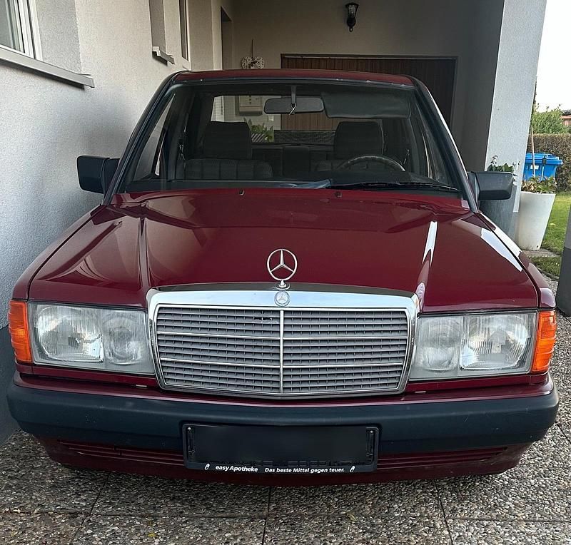 Gebraucht Mercedes 190 1991 Rot Limousine