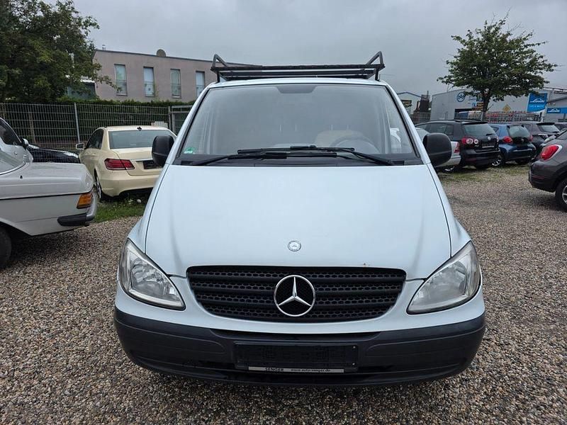 Gebraucht Mercedes Vito 95 PS (69 kW) 2009 Weiß Van