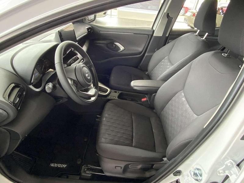 Neu Mazda 2 Exclusive 116 PS (85 kW) 2025 Northern white pearl Kleinwagen