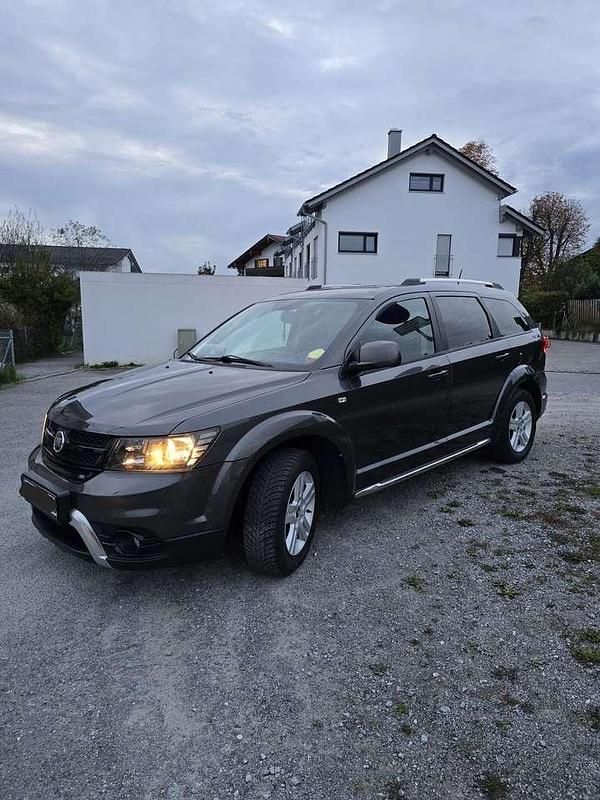 Gebraucht 2015 Fiat Freemont Black Code SUV | 10.000 € (Fairer Preis) - Bild 1/4