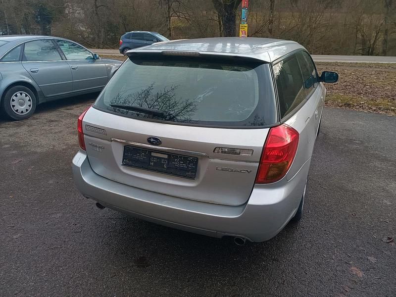 Gebraucht Subaru Legacy 165 PS (121 kW) 2006 Silber Kombi