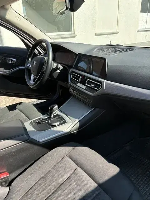 Gebraucht BMW 320 Advantage 190 PS (139 kW) 2021 Schwarz Kombi