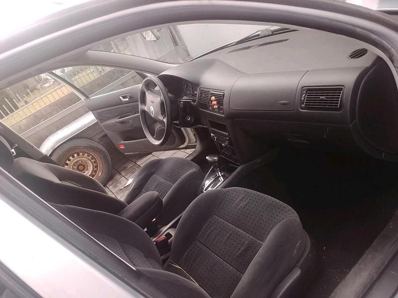 Gebraucht VW Golf III 110 PS (80 kW) 1998 Silber Limousine