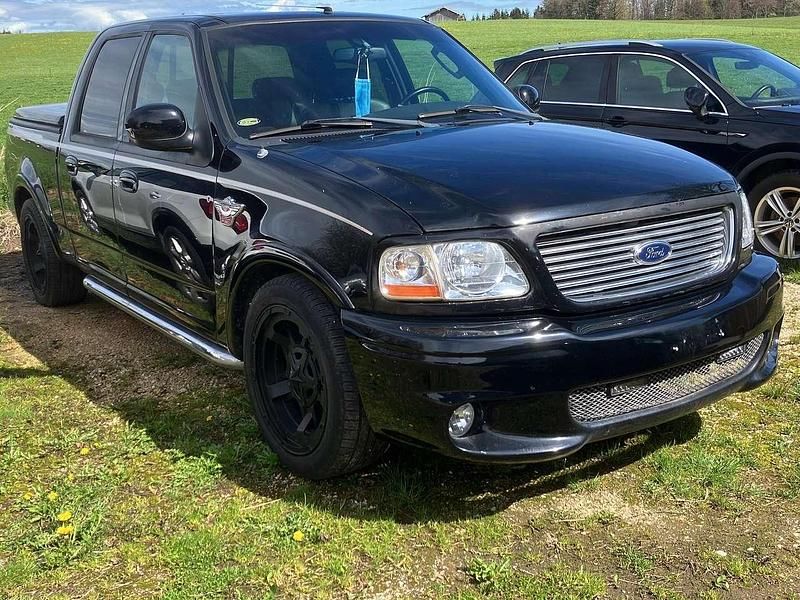 Gebraucht Ford V8 364 PS (267 kW) 2003 Schwarz SUV