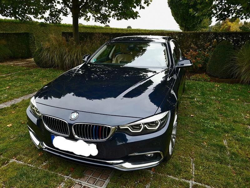 Blau Gebraucht 2018 BMW 440 Luxury Line Coupé | 25.000 € - Bild 1/4