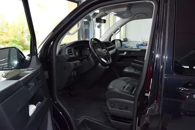 Occasion VW Multivan Highline 199 ch (146 kW) 2020 Noir Monospace