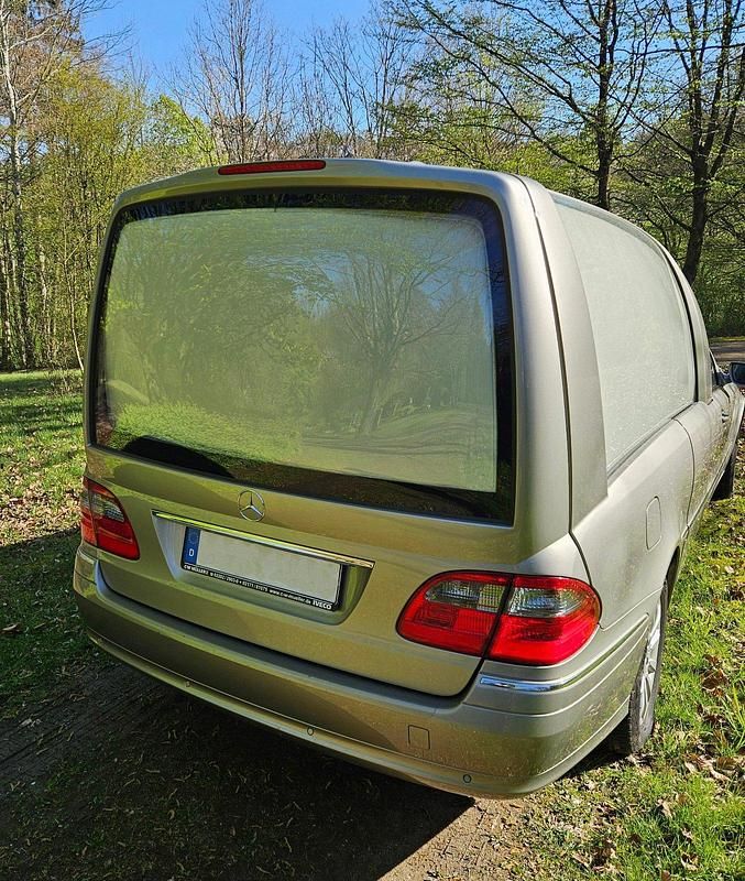 Gebraucht Mercedes E280 190 PS (139 kW) 2008 Andere farben