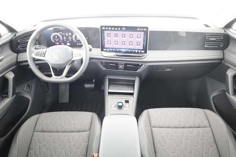 Neu VW Tiguan Life 150 PS (110 kW) 2025 Uranograu SUV