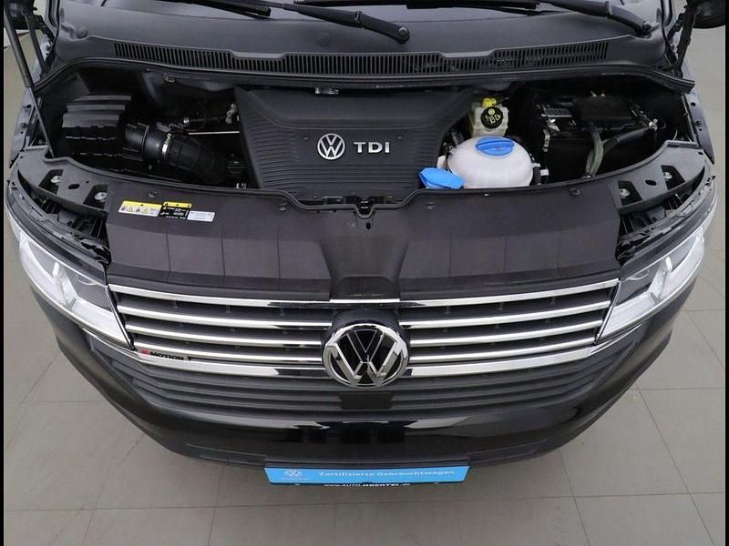 Gebraucht VW Multivan Comfortline 204 PS (150 kW) 2022 Deep black perleffekt, pearl effect Van
