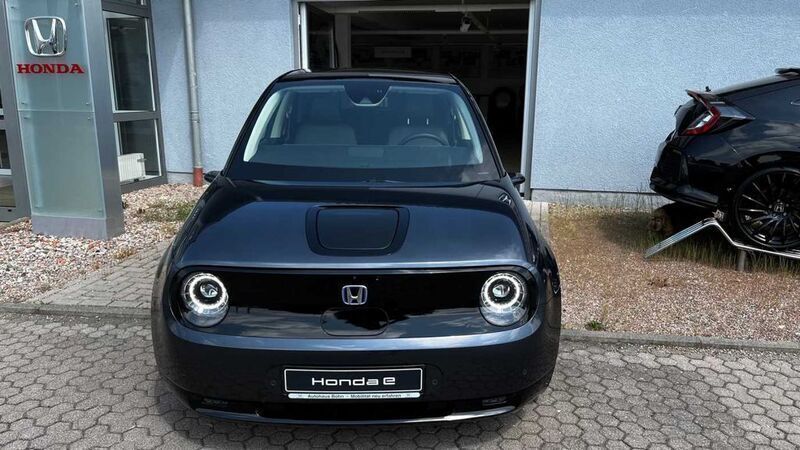 Meteoroid gray metallic Neu 2024 Honda e Advance Kleinwagen | 37.970 € - Bild 1/4