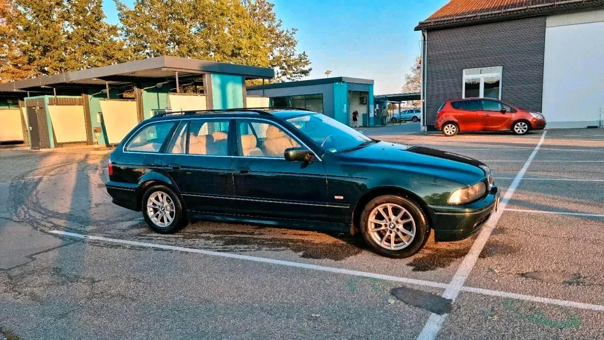 Gebraucht BMW 520 170 PS (125 kW) 2003 Grün Kombi