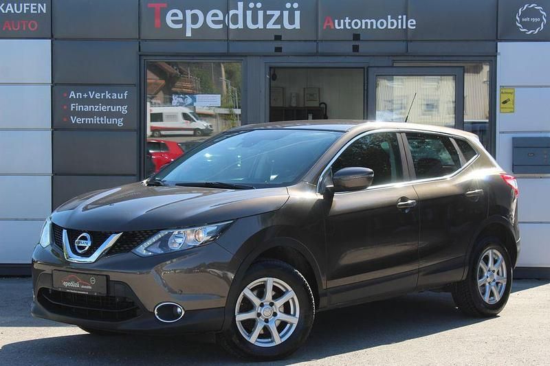 Braun Gebraucht 2015 Nissan Qashqai Acenta SUV | 9.999 € (Fairer Preis) - Bild 1/4