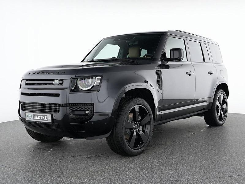 Grau Gebraucht 2025 Land Rover Defender Dynamic SUV | 92.990 € (Superpreis) - Bild 1/4