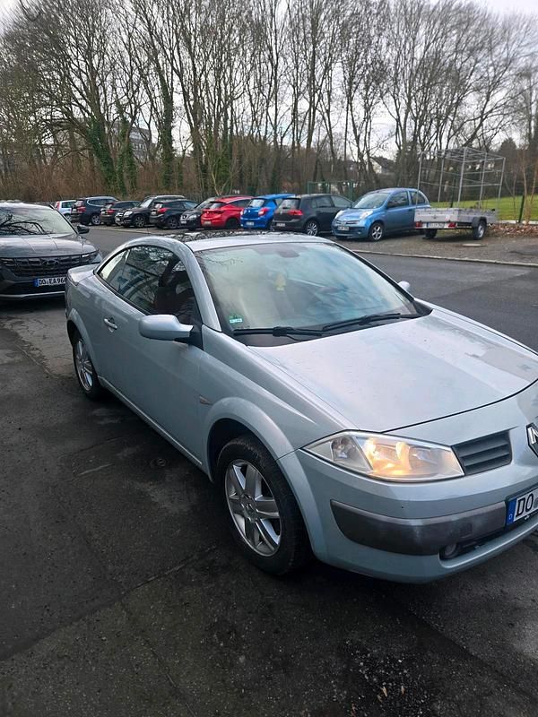 Gebraucht Renault Mégane Cabriolet 113 PS (83 kW) 2004 Grau Cabrio