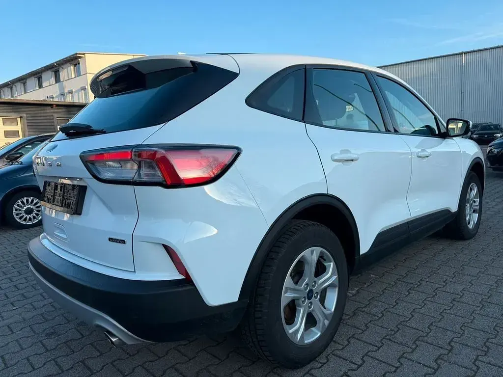 Usata Ford Kuga 224 CV (164 kW) 2022 Bianco SUV