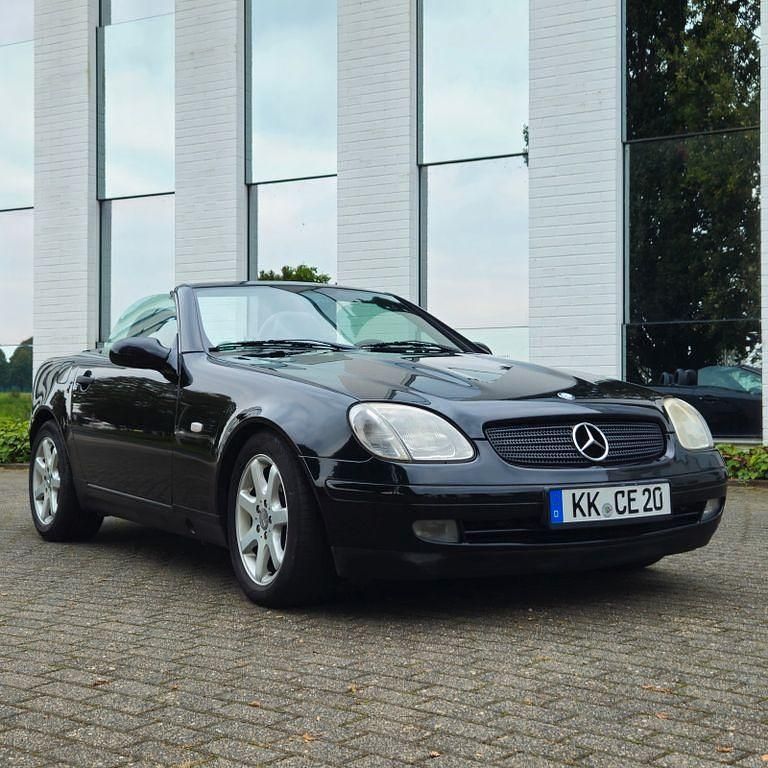 Schwarz Gebraucht 1999 Mercedes SLK200 Cabrio | 3.995 € (Teuer) - Bild 1/4