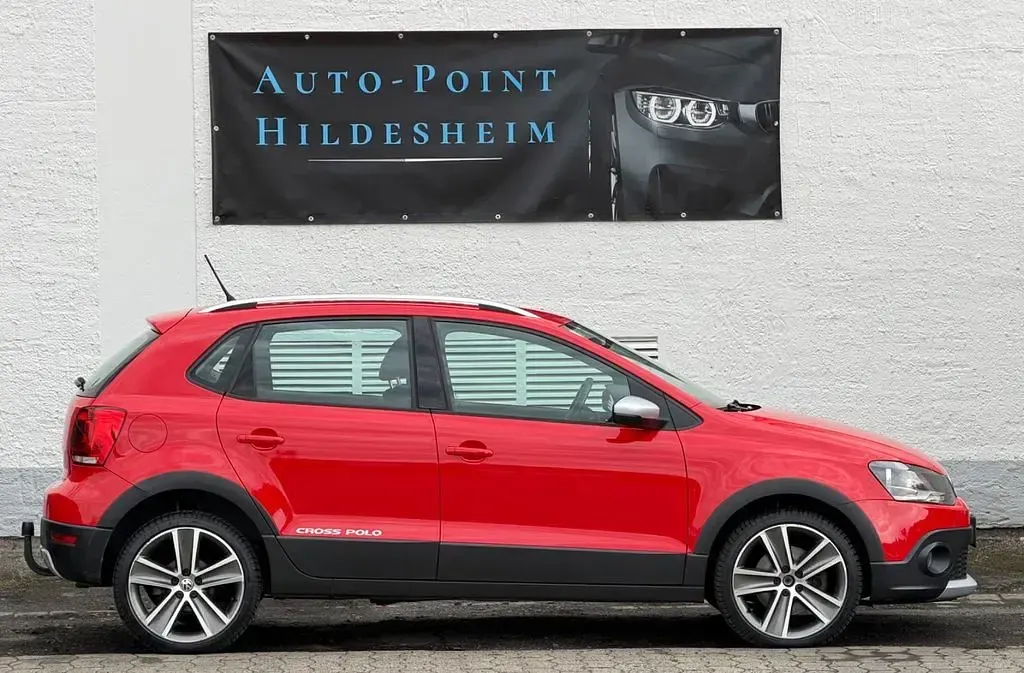 Gebraucht VW Polo Cross 105 PS (77 kW) 2011 Rot Kleinwagen
