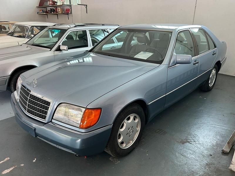 Gebraucht 1992 Mercedes E400 Limousine | 11.400 € - Bild 1/4