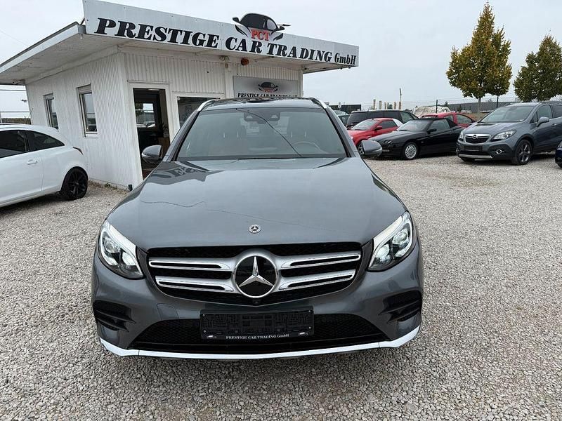 Gebraucht Mercedes GLC350 258 PS (189 kW) 2019 Grau SUV