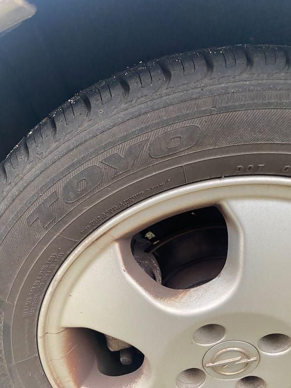 Gebraucht Opel Astra Edition 84 PS (61 kW) 2000 Silber Limousine