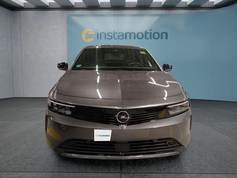 Gebraucht Opel Astra 131 PS (96 kW) 2025 Grau Limousine