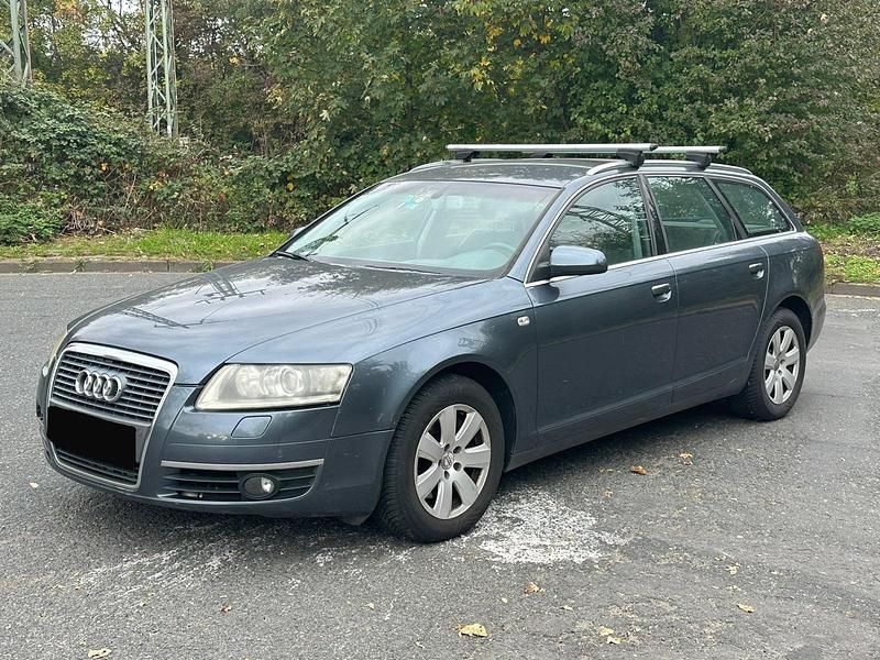 Blau Gebraucht 2007 Audi A6 Kombi | 1.700 € (Superpreis) - Bild 1/4