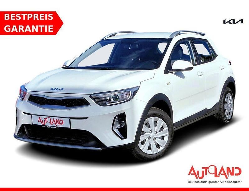 Weiß Gebraucht 2022 Kia Stonic Vision SUV | 16.990 € (Fairer Preis) - Bild 1/4