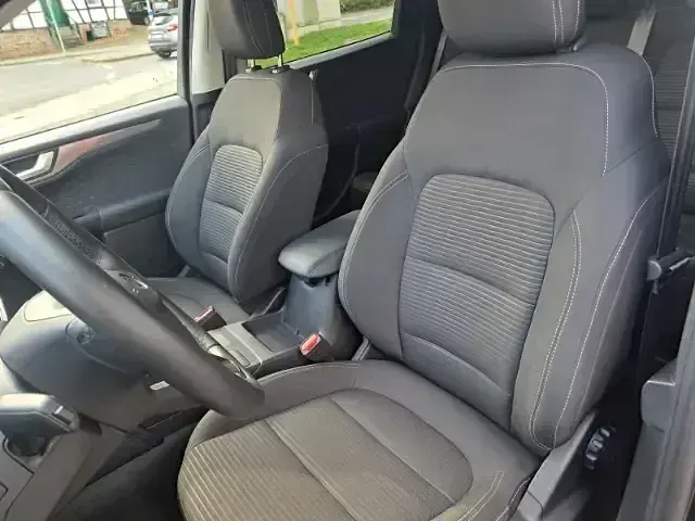 Gebraucht Ford Kuga Titanium 225 PS (165 kW) 2020 Schwarz SUV
