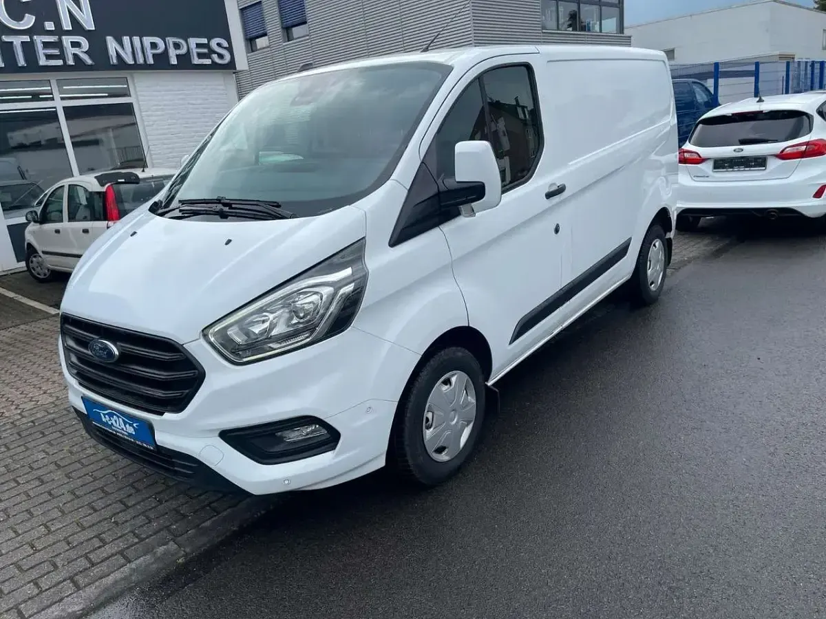 Occasion Ford Transit Custom Trend 131 ch (96 kW) 2023 Blanc Monospace