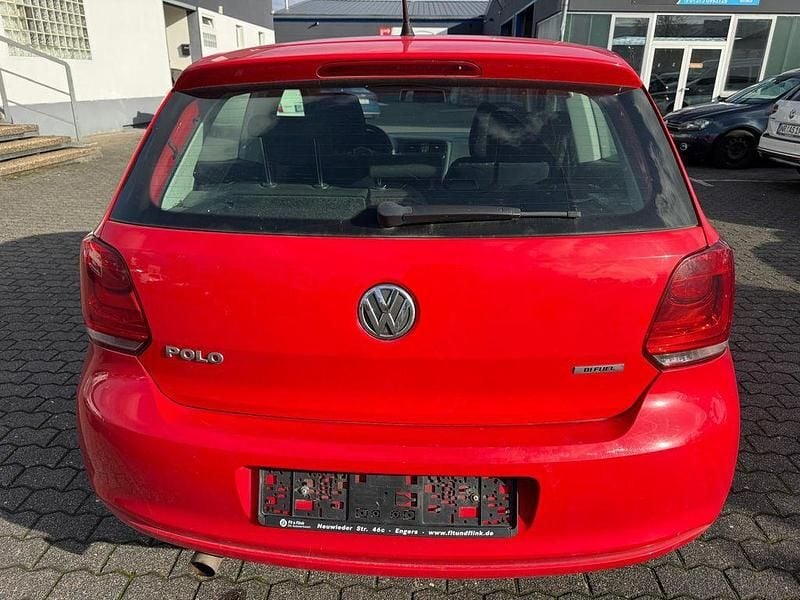 Gebraucht VW Polo Trendline 82 PS (60 kW) 2012 Rot Kleinwagen