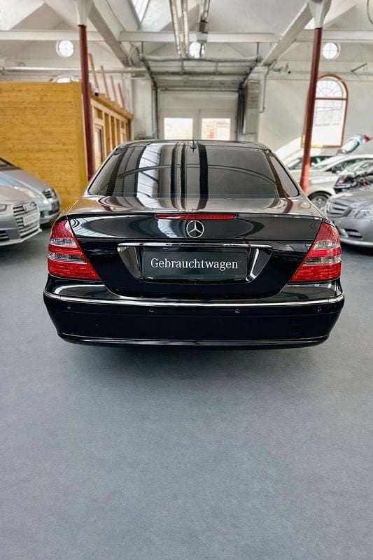 Gebraucht Mercedes E280 Avantgarde 231 PS (169 kW) 2005 Schwarz Limousine