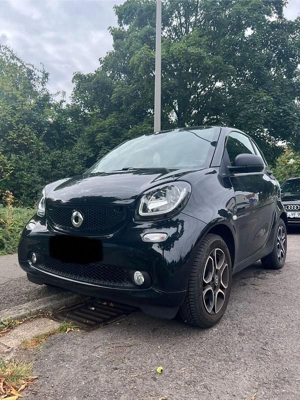 Schwarz Gebraucht 2017 Smart ForTwo Coupé Kleinwagen | 13.500 € (Fairer Preis) - Bild 1/4