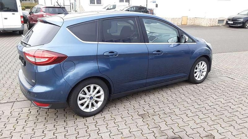Gebraucht Ford C-MAX Titanium 125 PS (91 kW) 2018 Chromablau metallic Van / Kleinbus