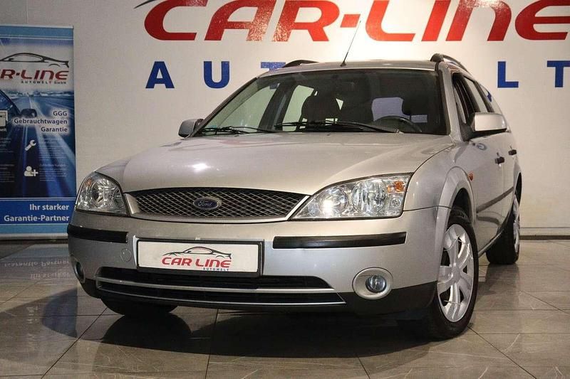 Grau Gebraucht 2002 Ford Mondeo Ambiente Kombi | 1.999 € - Bild 1/4