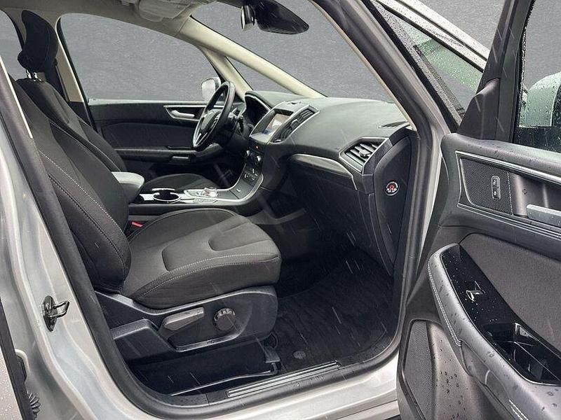 Gebraucht Ford S-MAX Titanium 190 PS (139 kW) 2021 Polarsilber metallic Van / Kleinbus