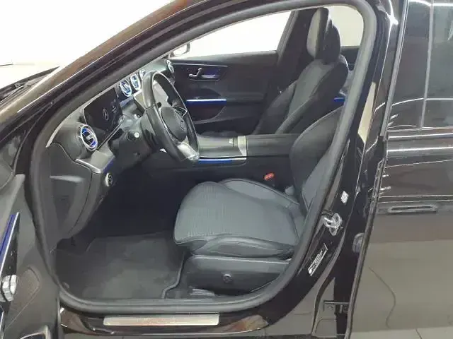 Gebraucht Mercedes C220 2022 Schwarz Limousine