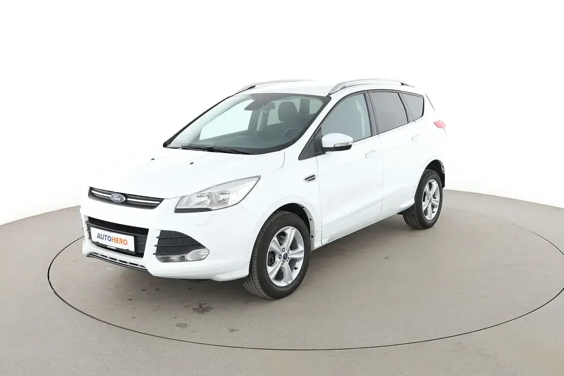 Usado Ford Kuga SYNC Edition 150 HP (110 kW) 2016 SUV