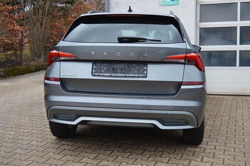 Gebraucht Skoda Kamiq Ambition 110 PS (80 kW) 2023 Grau SUV
